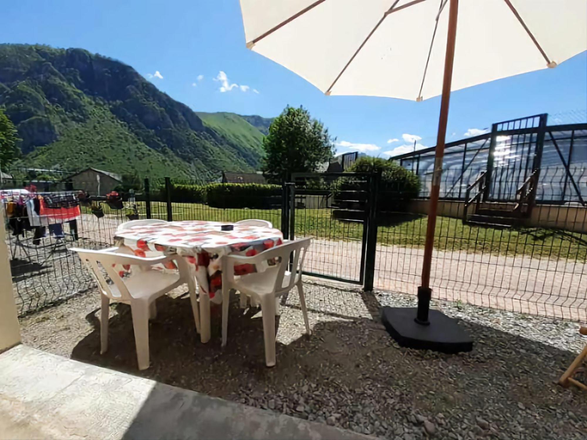 Escapade Montagne En Famille, Appartement Cosy Avec Piscine Couverte Bielle Esterno foto